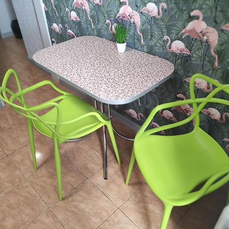 Smart Apartment На Соборной 23 Kremenchuk Exterior foto